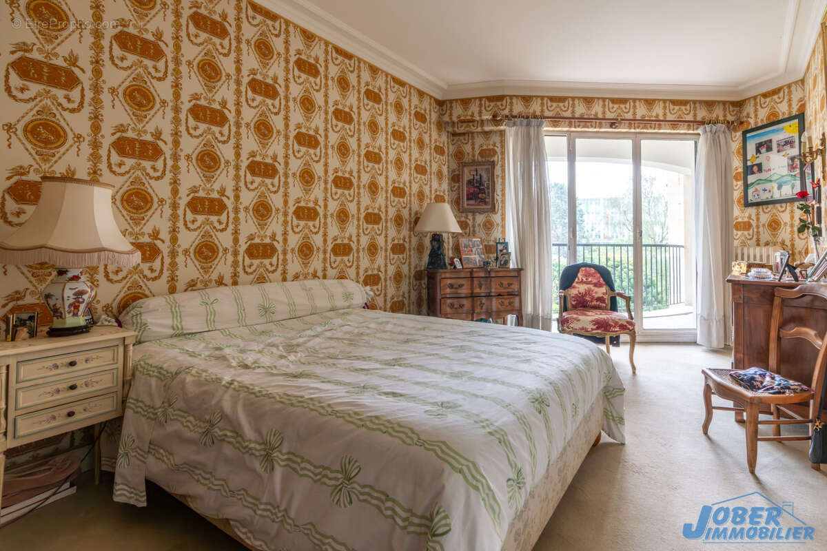 Appartement à NOGENT-SUR-MARNE