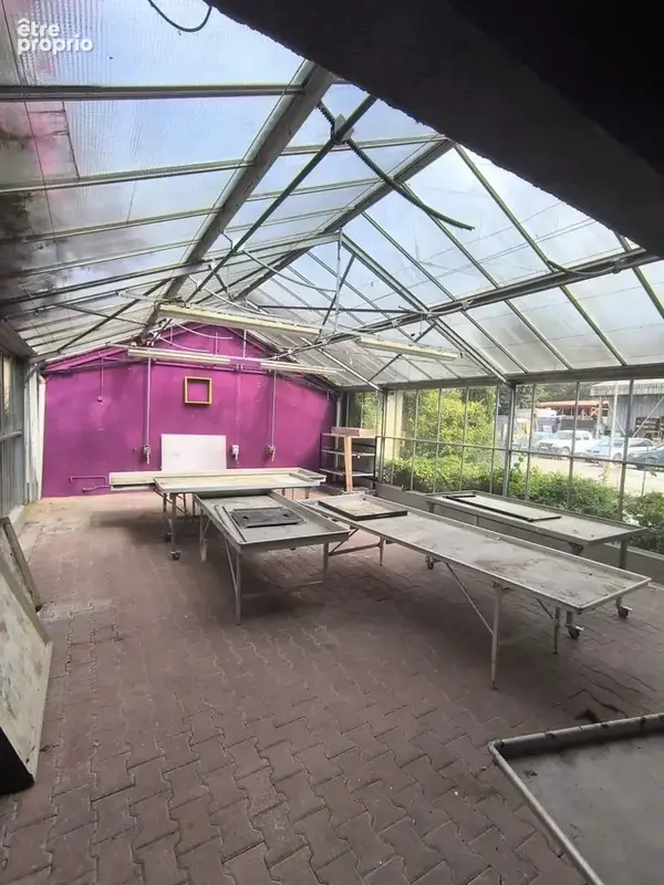 Local commercial - photo 2