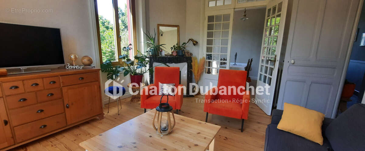Maison Feurs 10 pièce(s) 163.28 m2 - photo 6