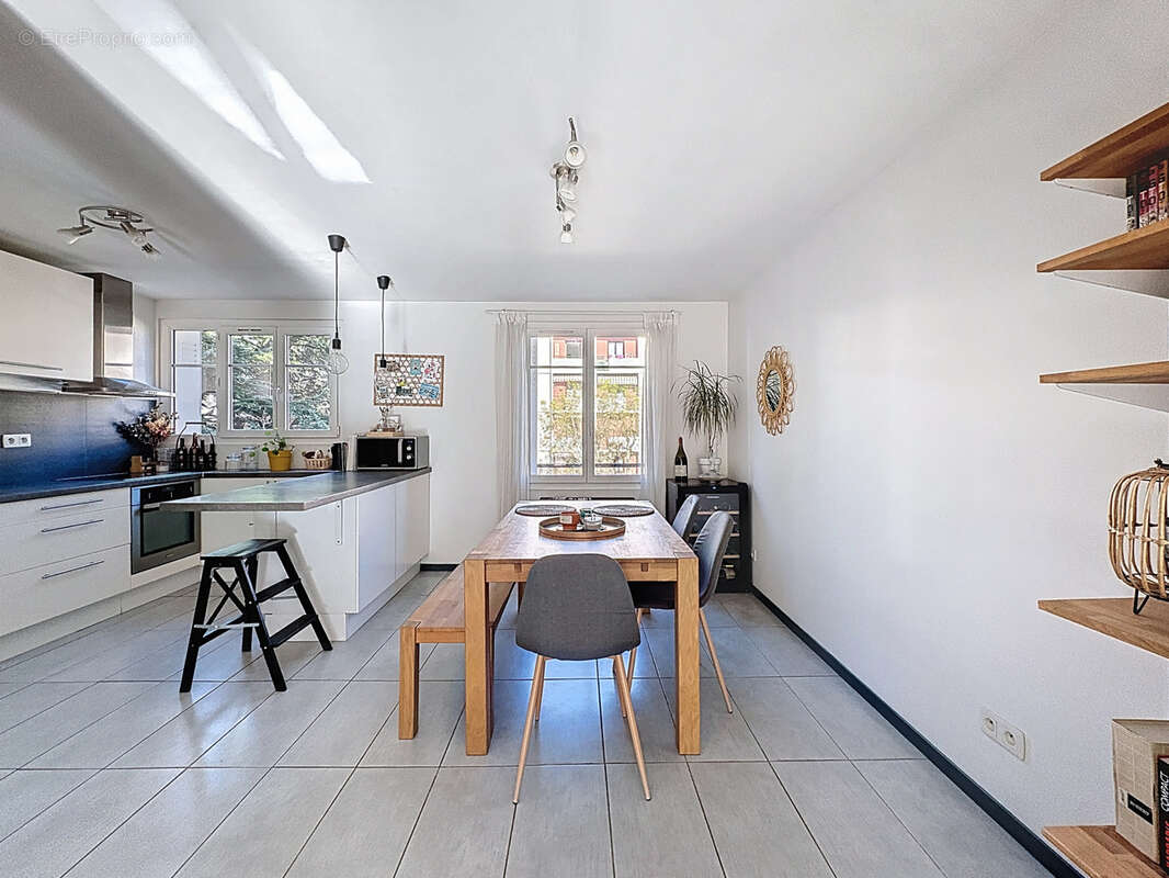 Appartement à VILLEURBANNE