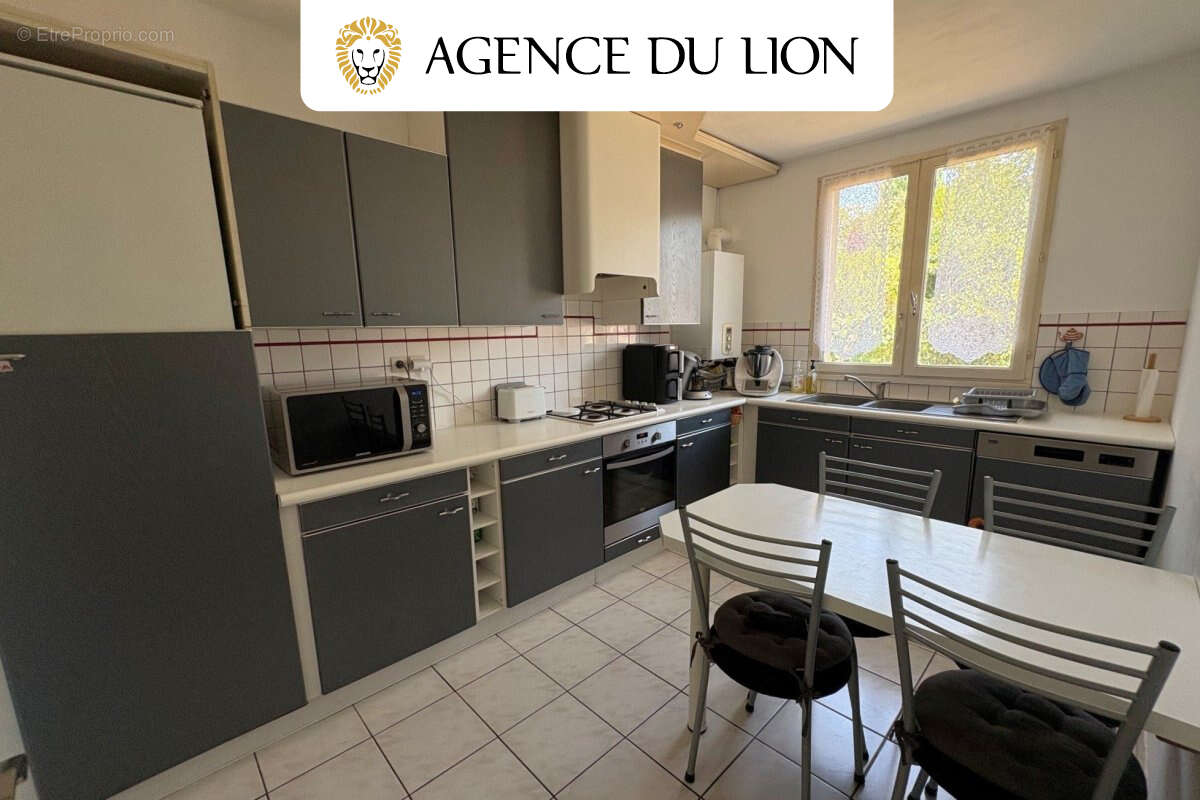 maison 4 chambres sous sol - photo 2