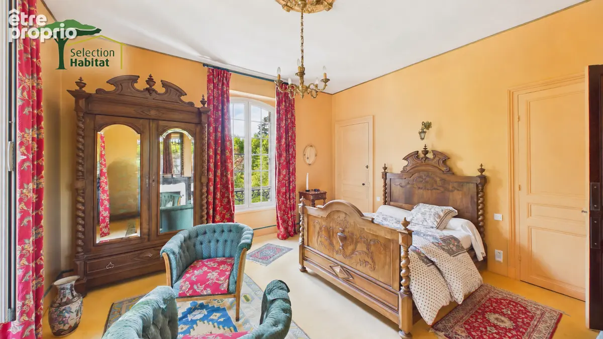 Demeure de caractère, maison d'amis et piscine sur un parc de 4 600 m² - photo 12