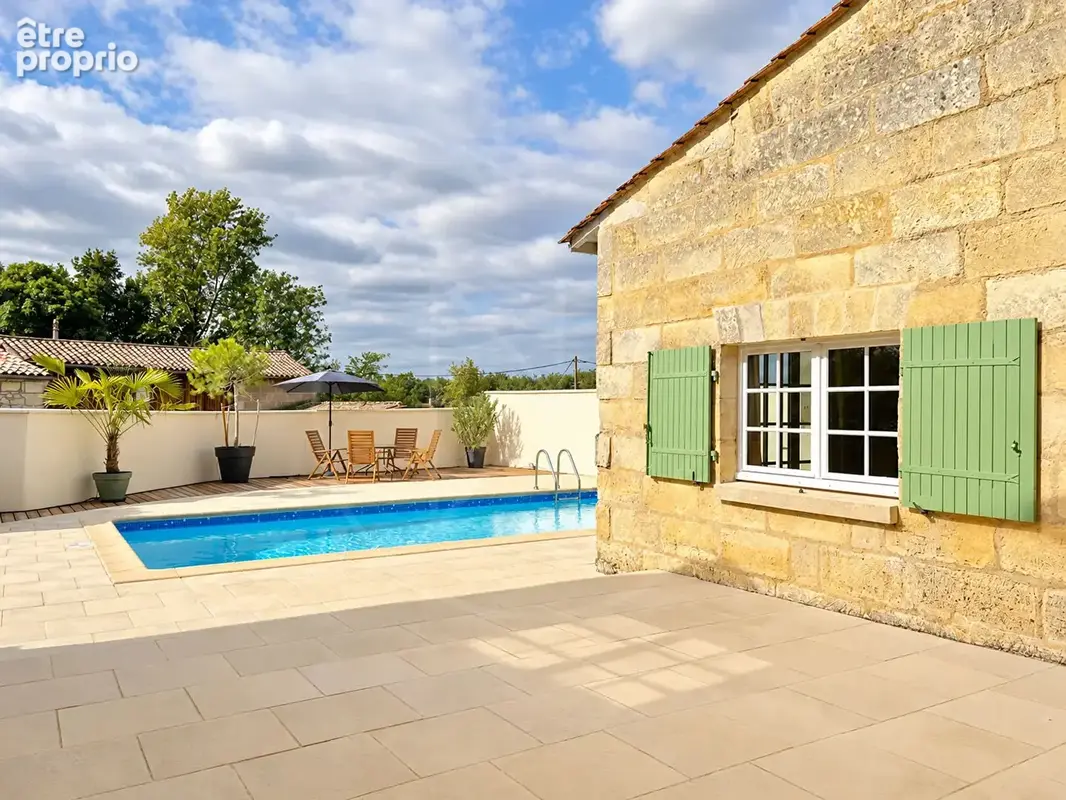 Élégante propriété de caractère avec piscine - photo 9