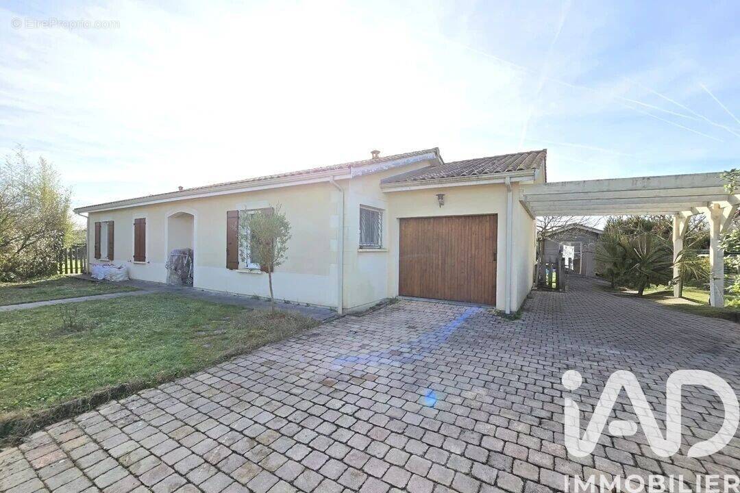 Photo 1 - Maison à CERONS