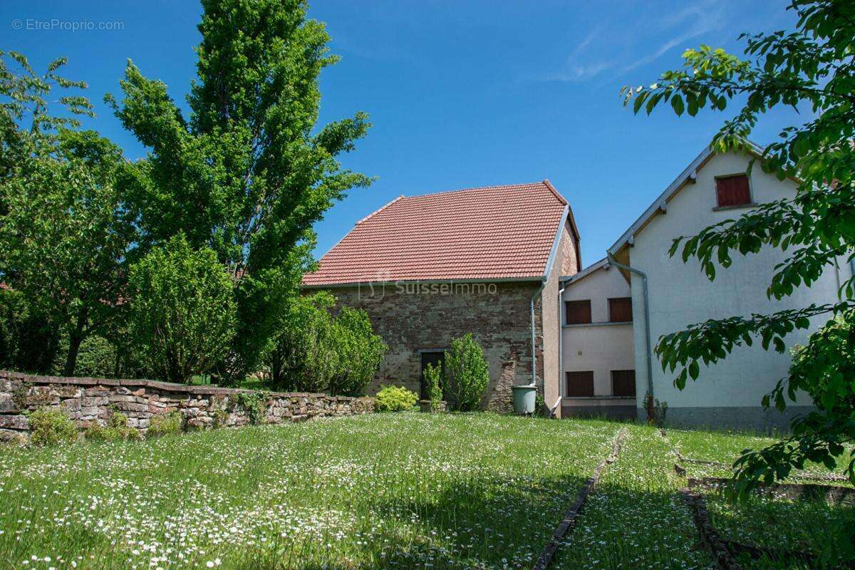 Maison à SAULNOT