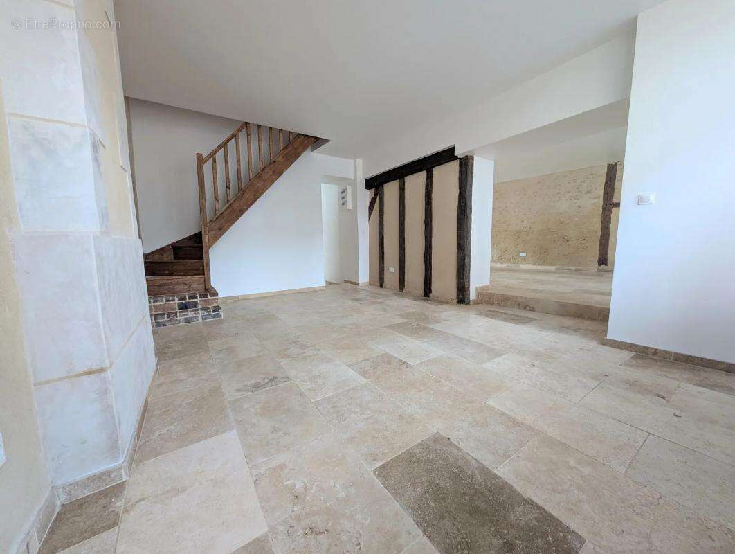 Maison à MORTAGNE-AU-PERCHE