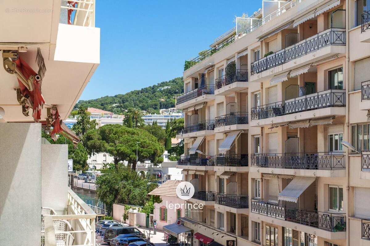 Appartement à CANNES