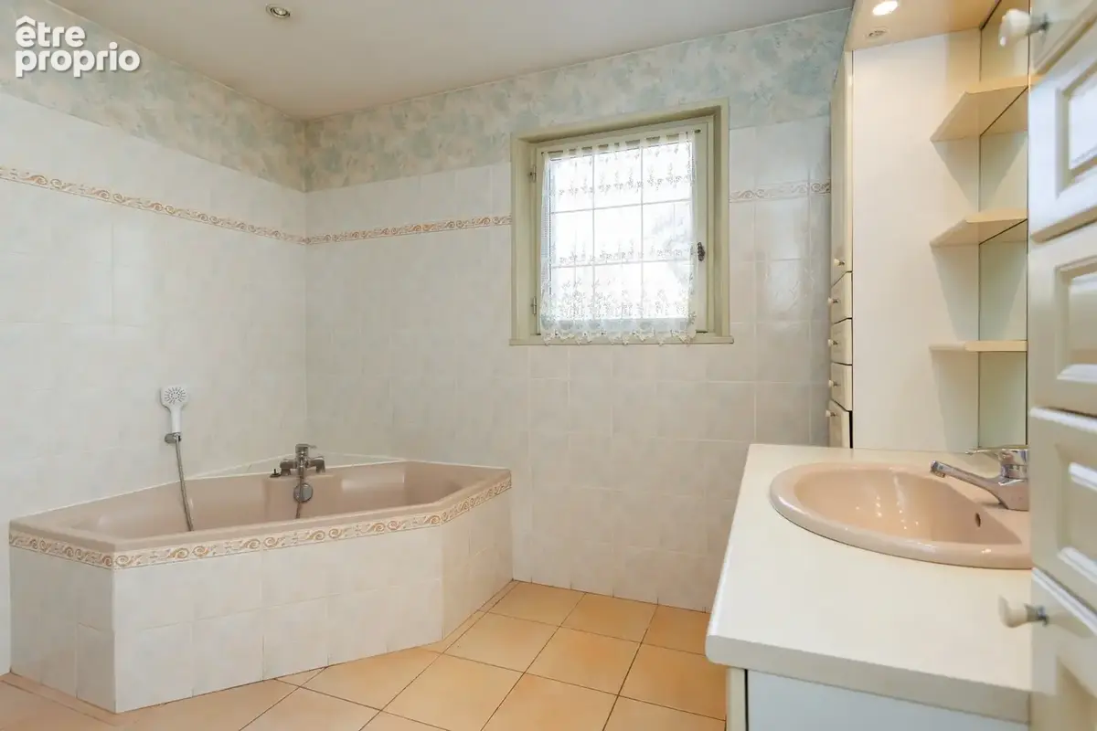 EXCLUSIVITÉ CAPIFRANCE - Maison à vendre 6 pièces PARAY LE MONIAL (71) prox centre-ville - photo 14