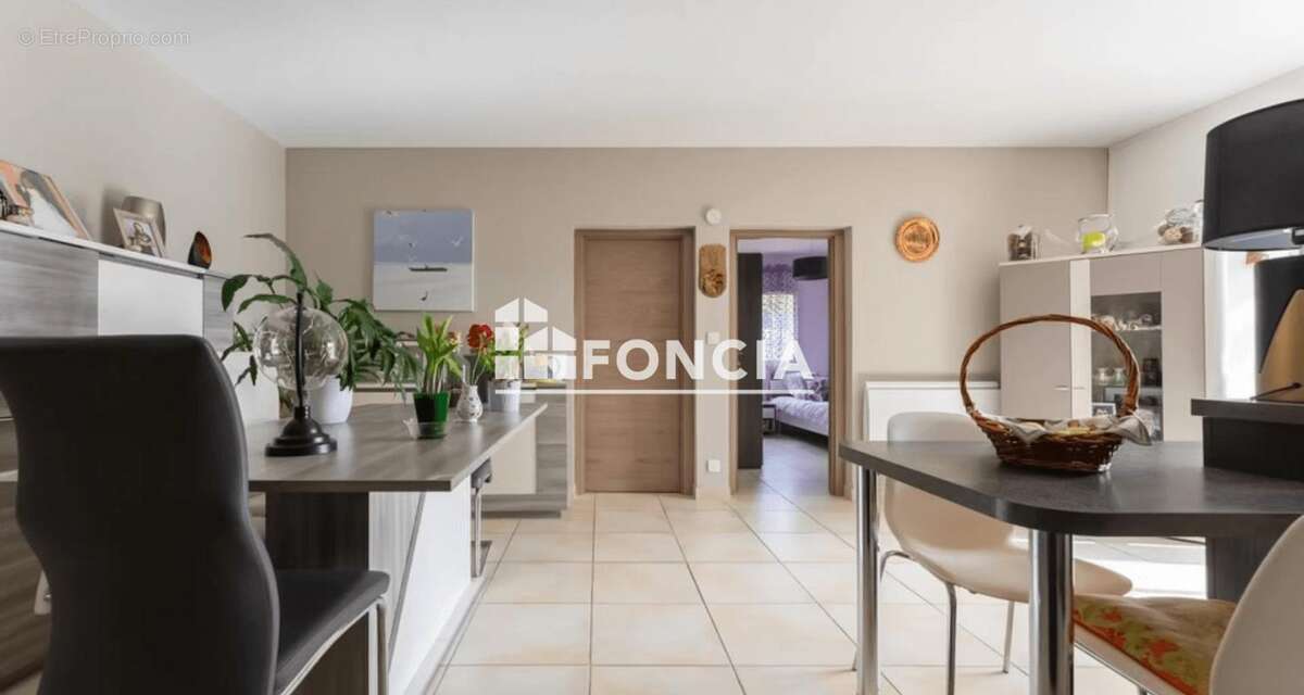 Maison à LA BOUILLADISSE