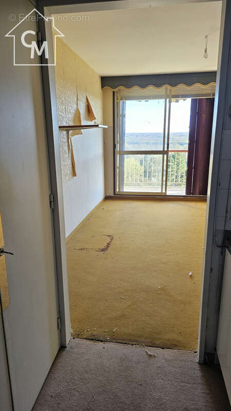 Appartement à MONTRICHARD
