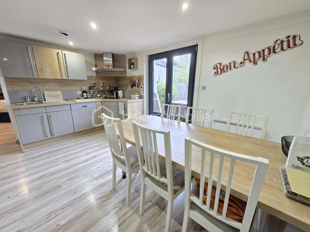 Maison à POUGUES-LES-EAUX