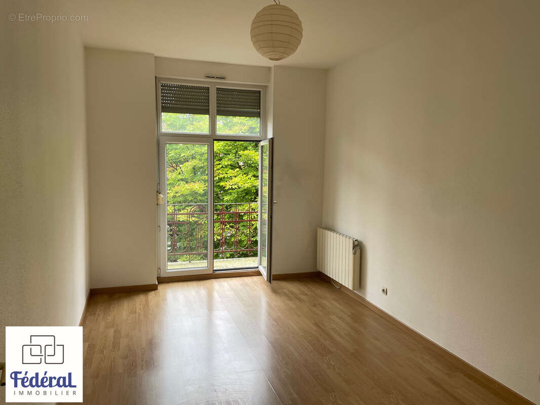 F3 de caractère, 70m2 de charme au cœur d'un quartier prisé de STRASBOURG. - photo 2