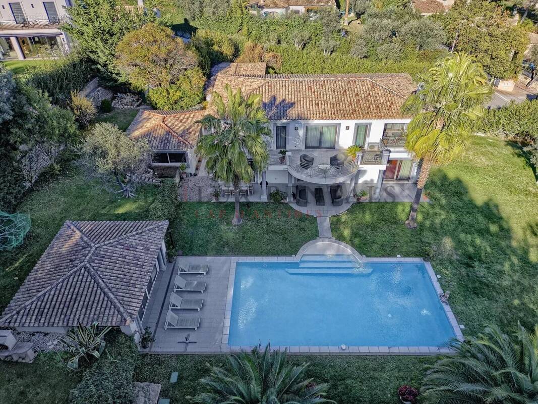 Maison à MOUGINS