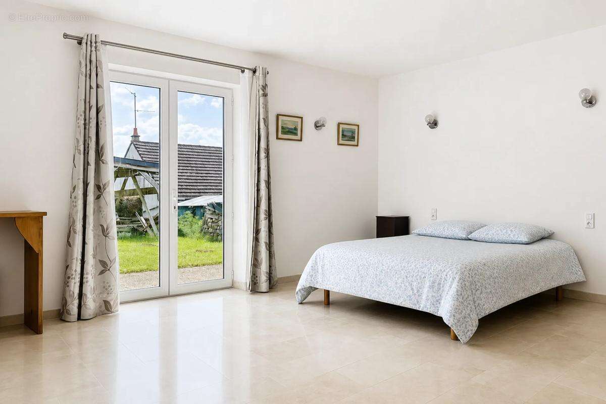 Maison à MESLAND