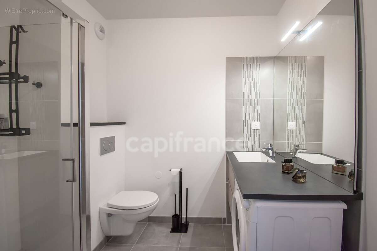 ROYAN – PONTAILLAC  T2 récent avec balcon à 650 m de la plage - photo 9