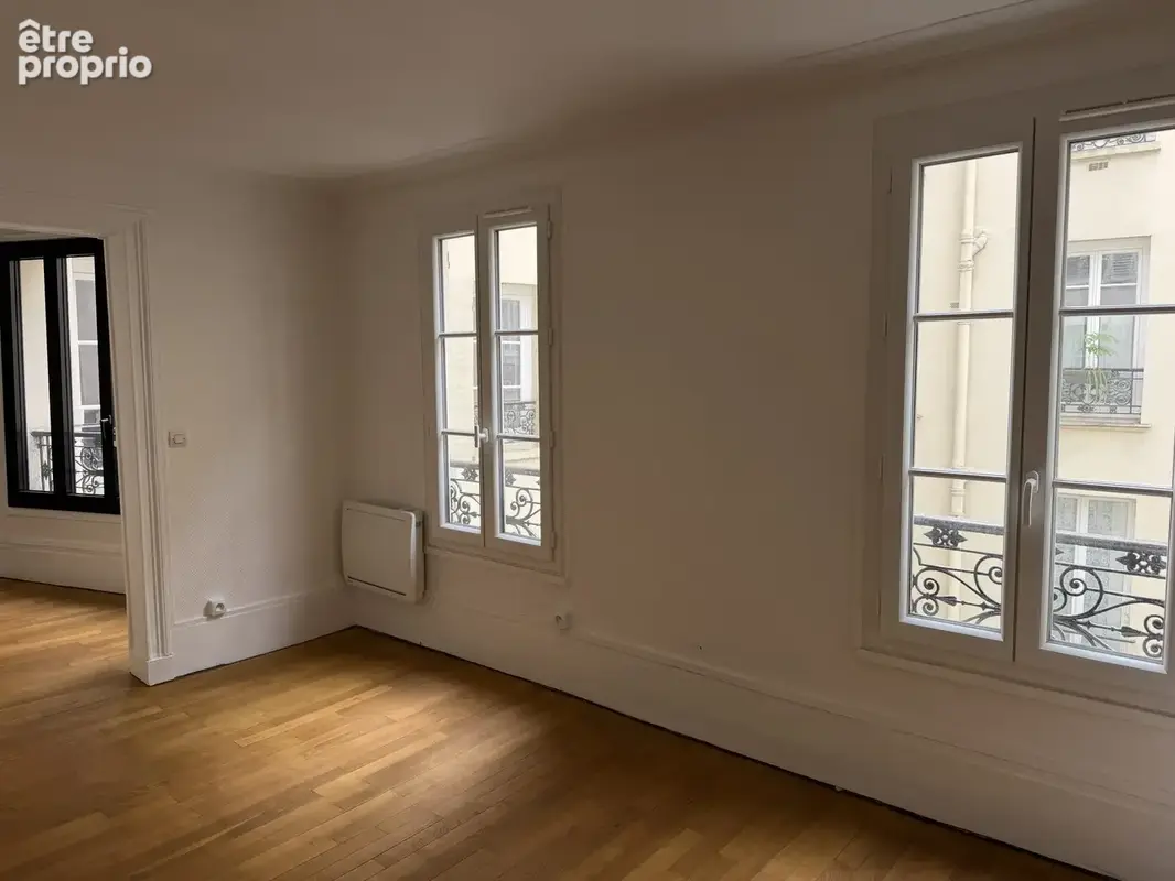 Appartement 84 m² à Paris-3e  - photo 7
