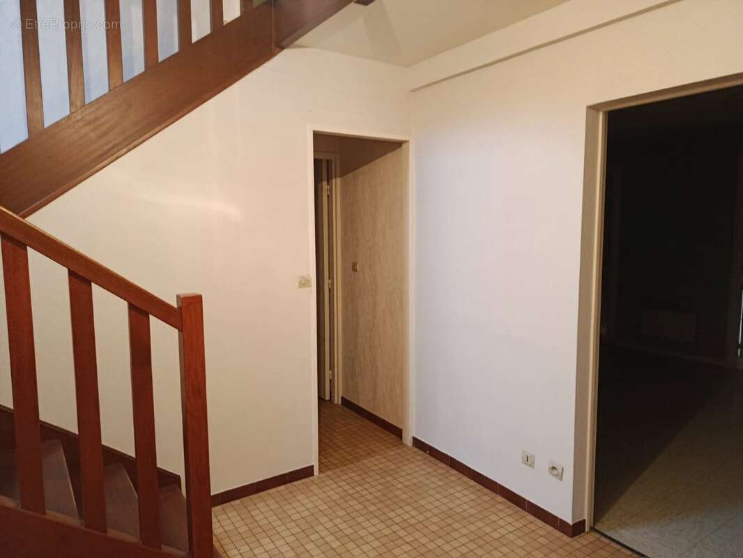 Maison à NEUVY-SUR-LOIRE