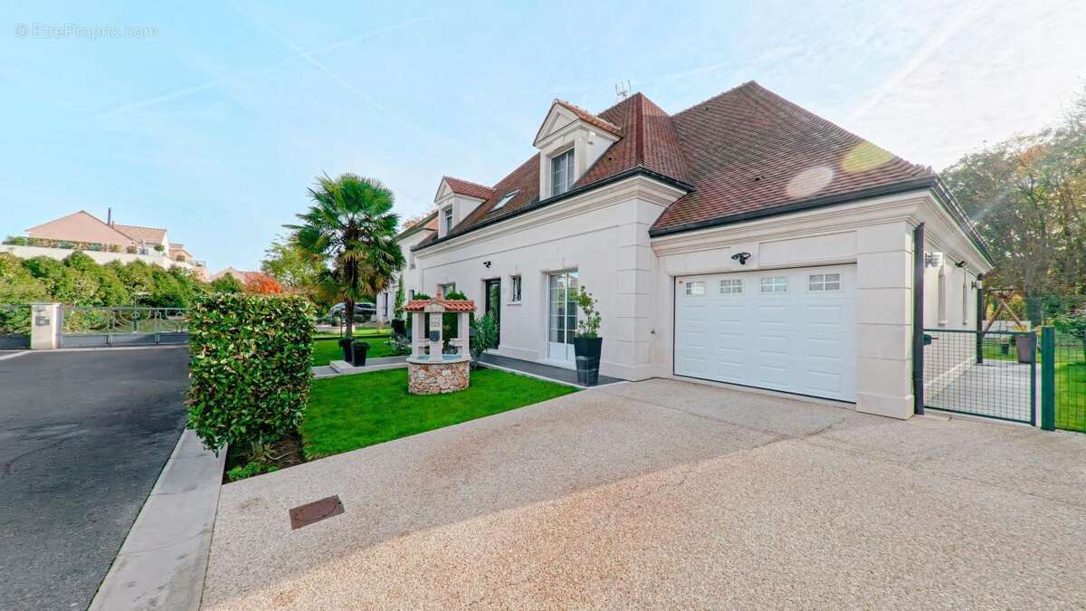 Maison à ORMESSON-SUR-MARNE