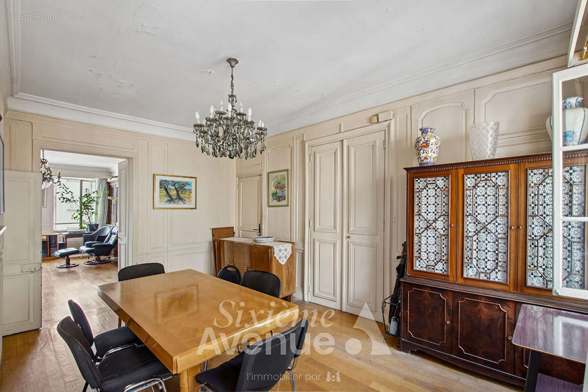 Appartement à PARIS-4E
