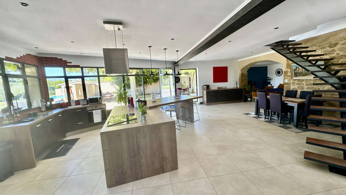 Maison à ALTHEN-DES-PALUDS