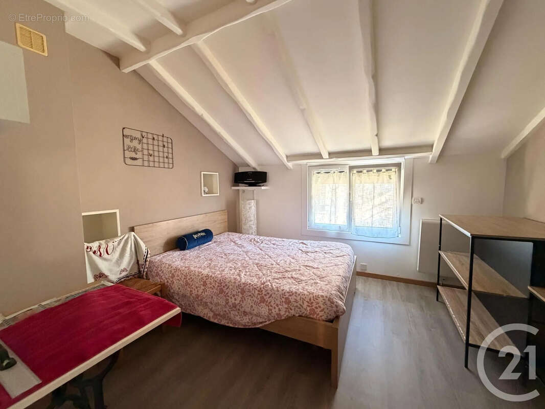 Maison à LONGPERRIER