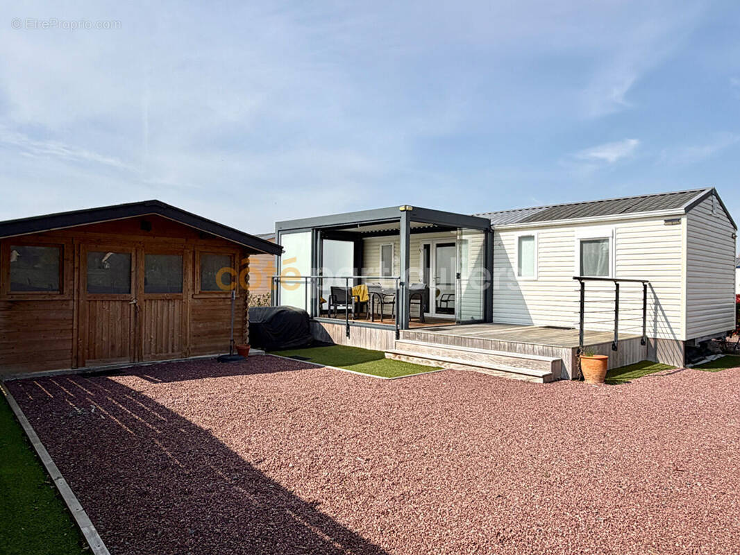 Terrain à LINGREVILLE