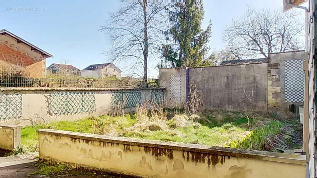 Maison à FAINS-VEEL