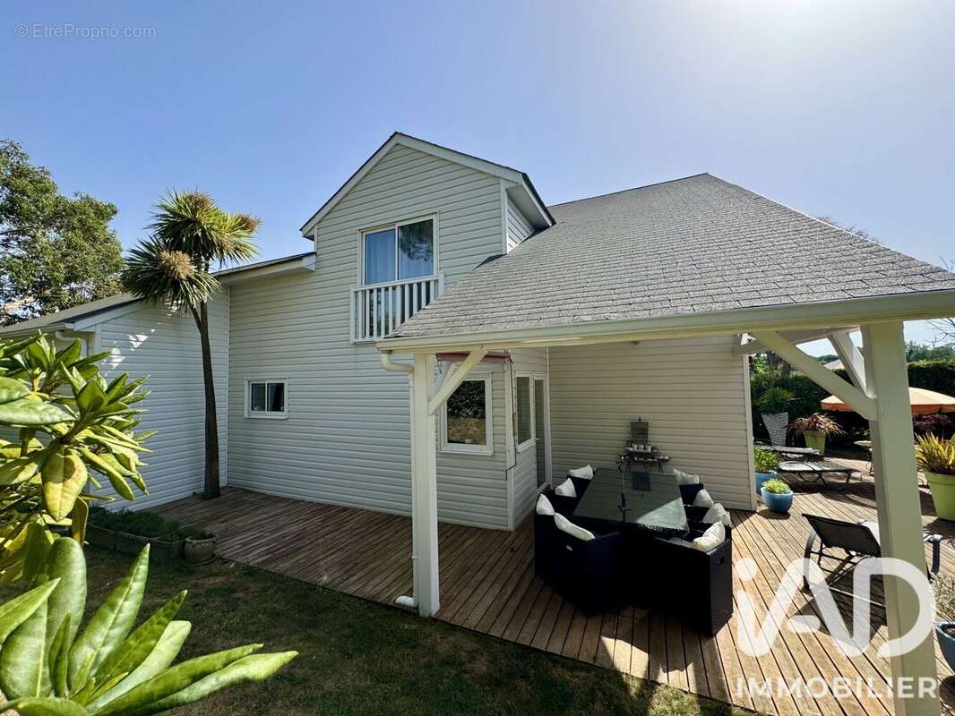 Photo 2 - Maison à COUDEVILLE-SUR-MER