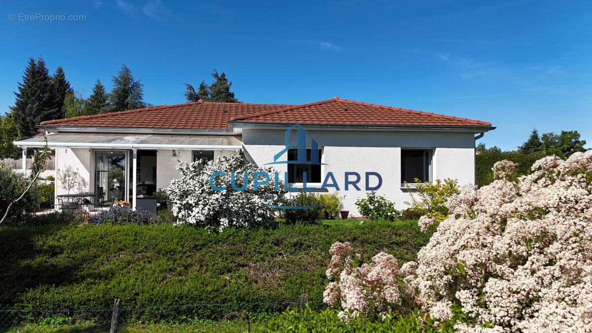 Maison à VILLEREST