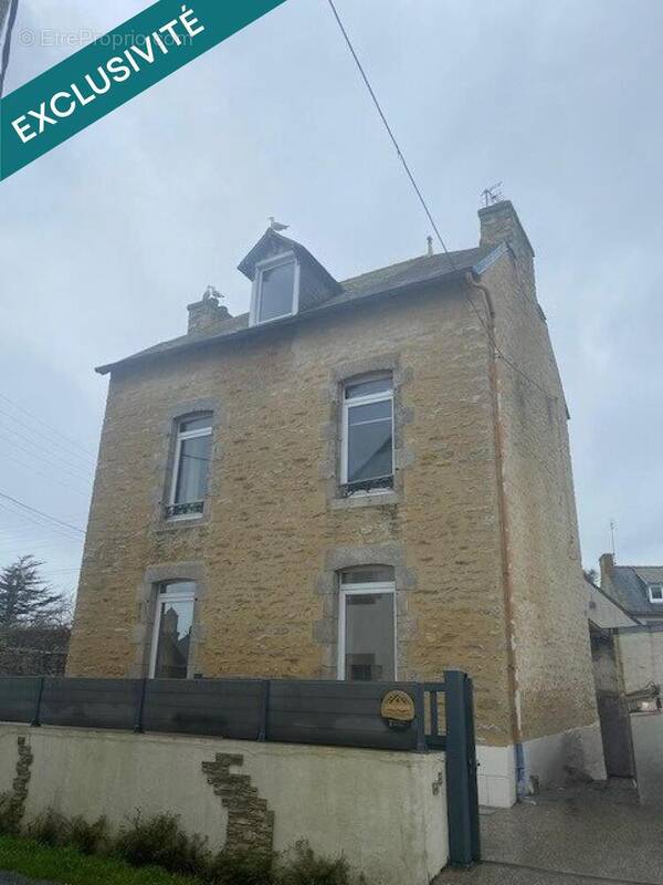 Photo 1 - Maison à GUILVINEC