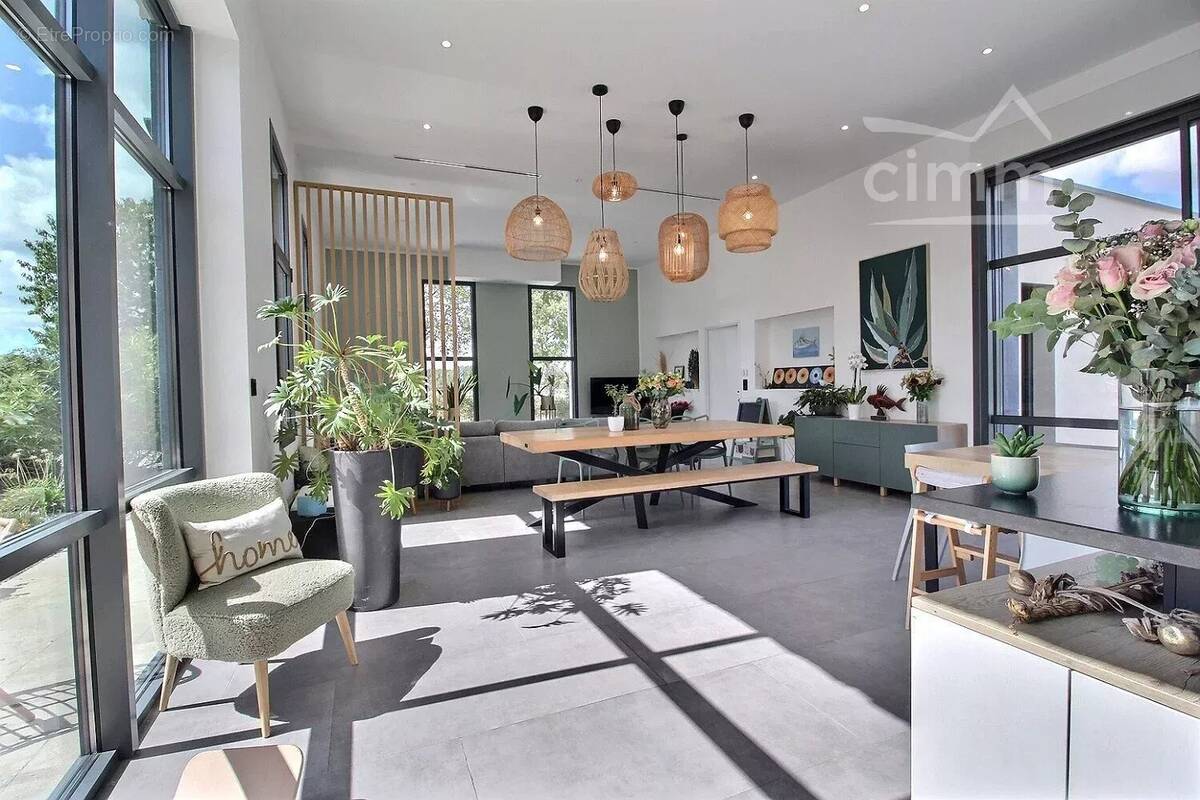 Maison à SAVONNIERES