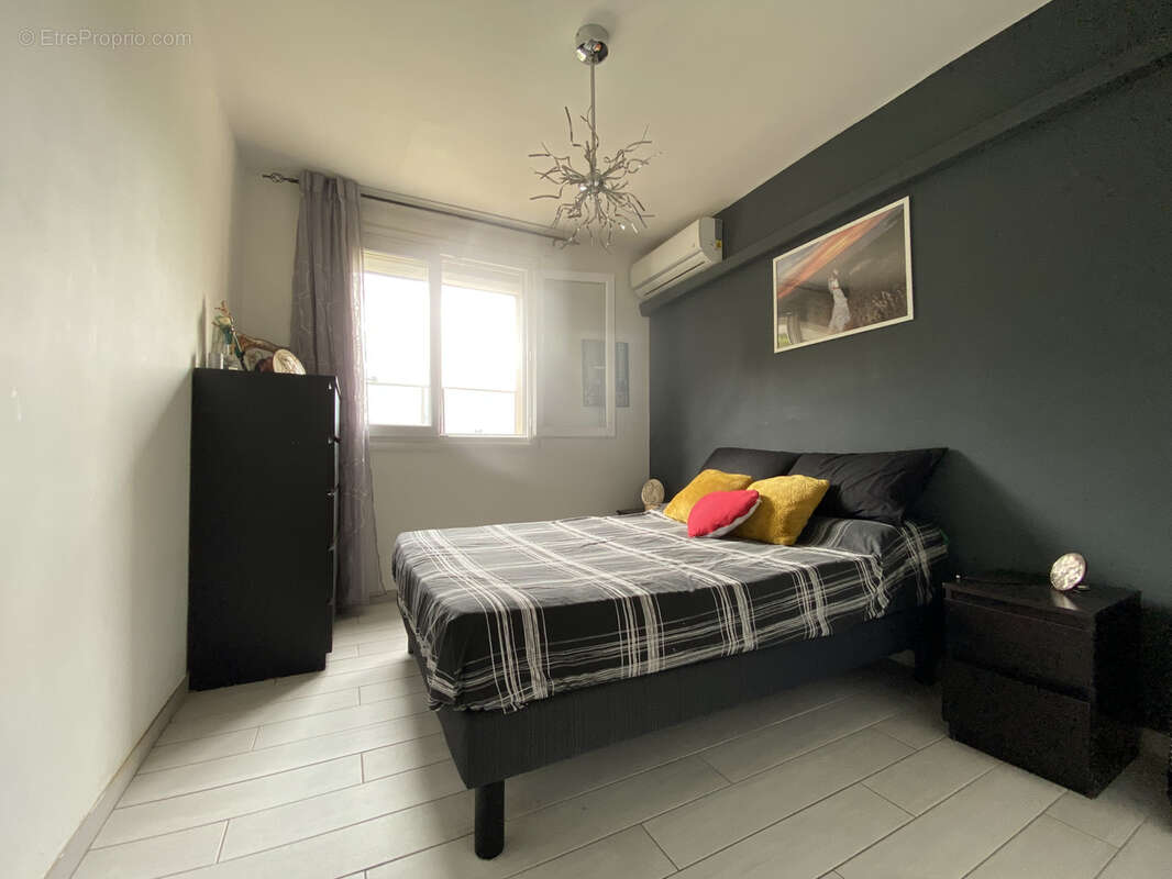 Appartement à MARSEILLE-12E