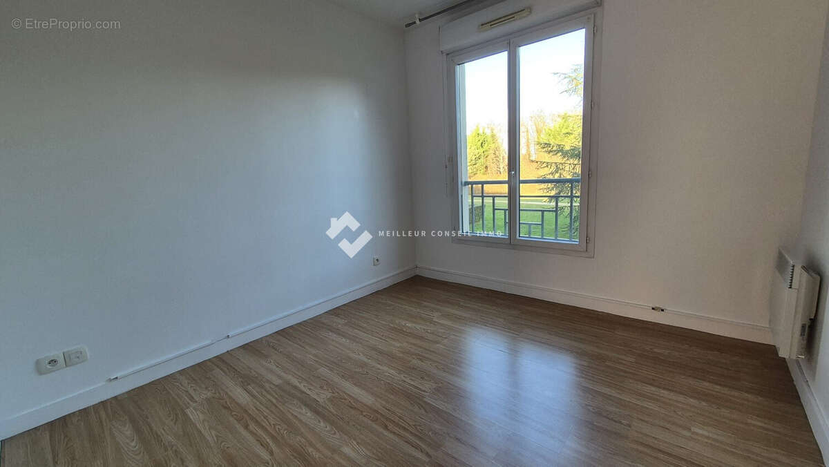 Appartement 77 m² à Montevrain  - photo 7