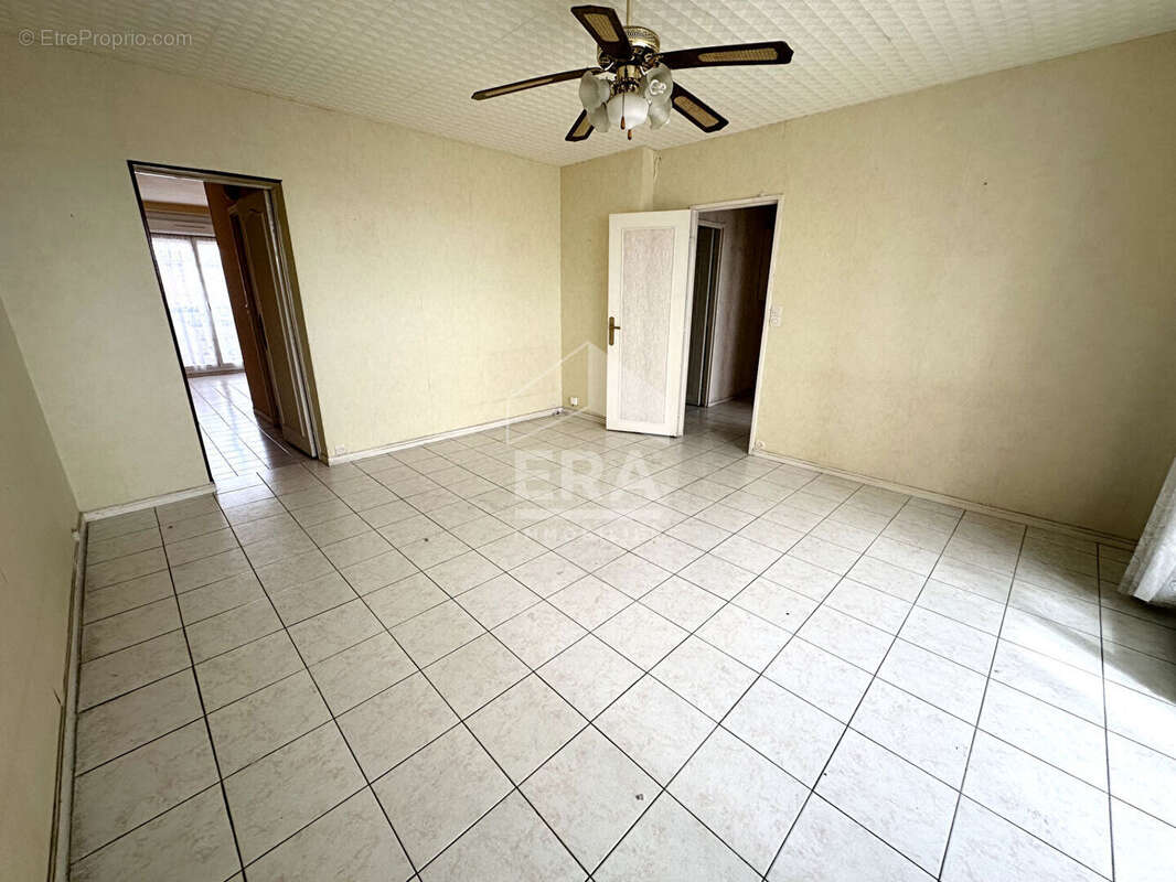 Appartement à MONTEREAU-FAULT-YONNE