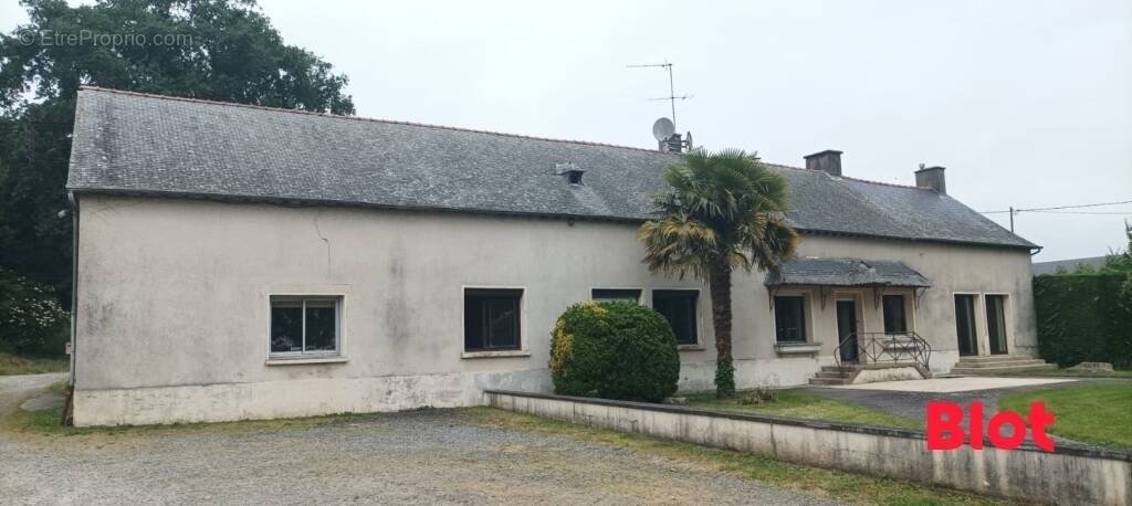 Maison à CHATEAUBOURG