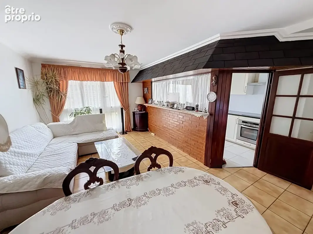 Appartement 4 pièces 86 m² à vendre à Champigny-Sur-Marne (94500) - photo 2