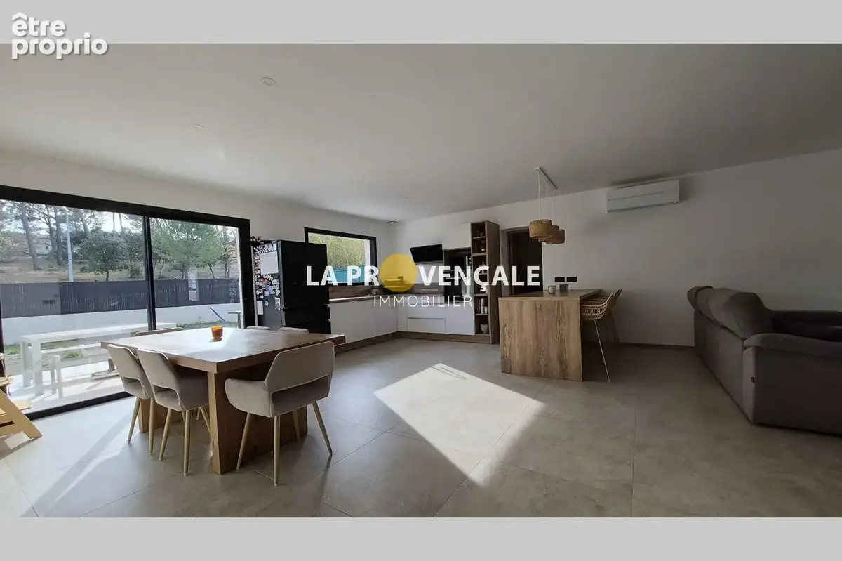 Photo Maison à Rousset au prix de 590 000€