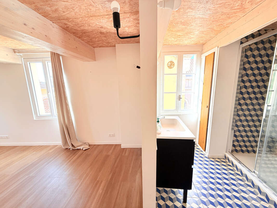 Sanary deux studios sur le meme palier - photo 7