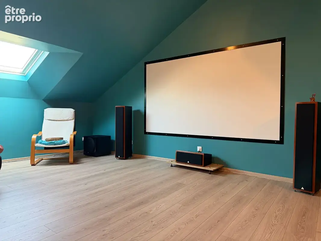Appartement centre ville Dole 200m² 4 chambres, Atelier, balcon proche gare - photo 16