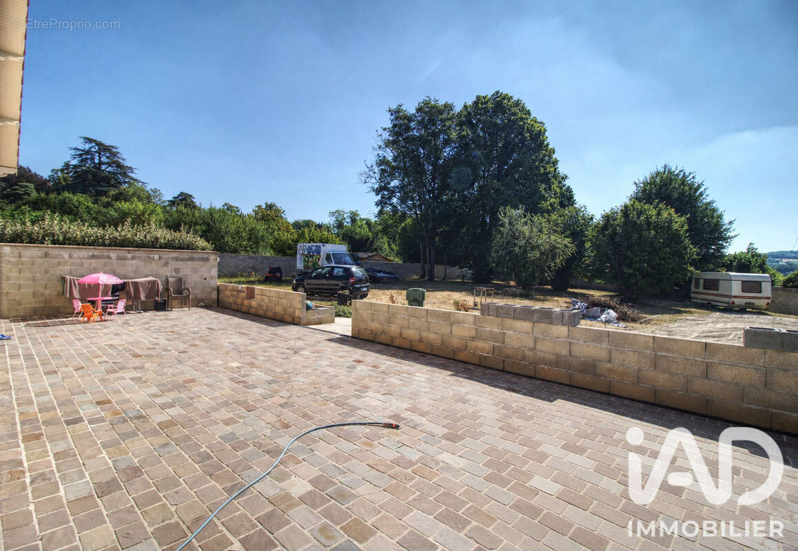 Maison 255 m² à Mery-Sur-Marne  - photo 9