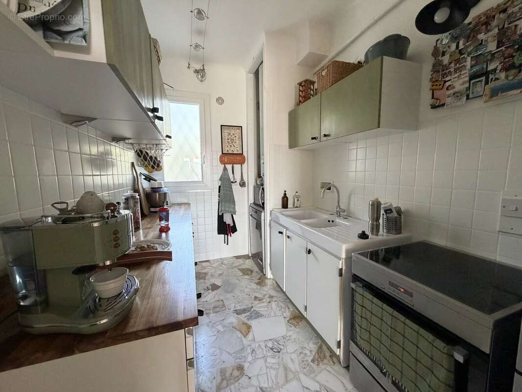 Appartement à BERRE-LES-ALPES