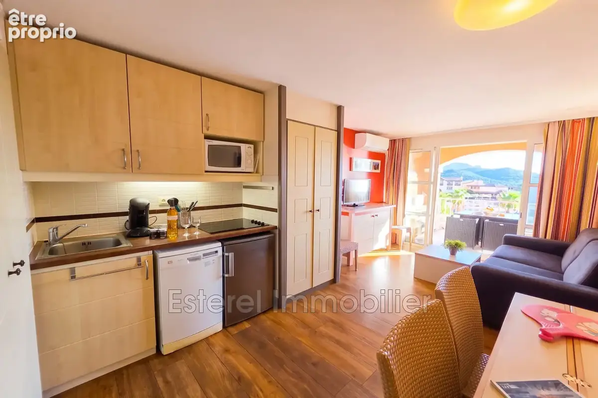 Appartement 1 pièce 27 m² à vendre à La Seyne-Sur-Mer (83530) - photo 5