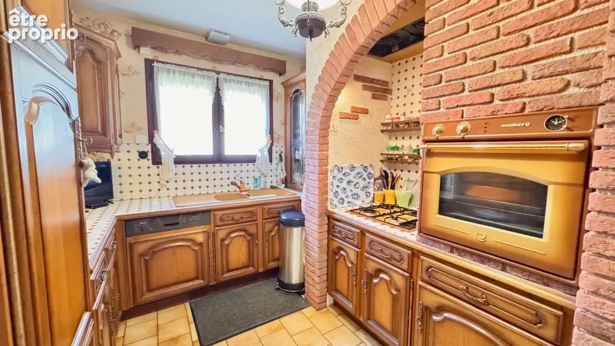 Agréable maison de plain-pied avec studio et garage de 30 m² - photo 8