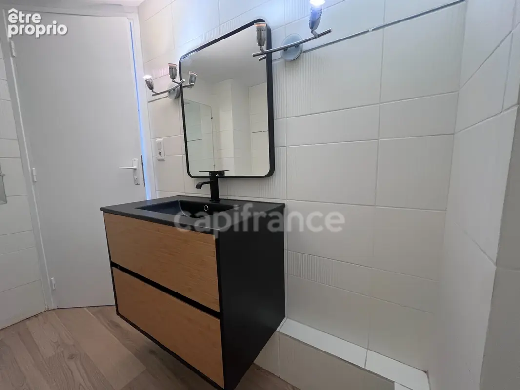 Appartement de caractère avec vue  – Place Verdun à Tarbes - photo 9