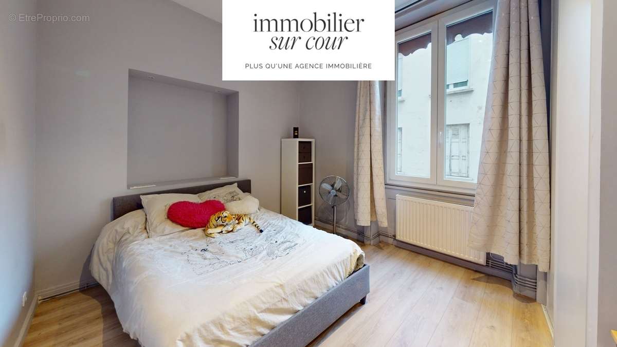 Appartement à SAINT-ETIENNE