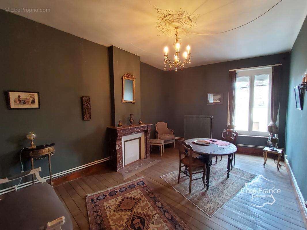 Fumay 08. maison de 168.72 m2, divisible pour faire deux log - photo 8