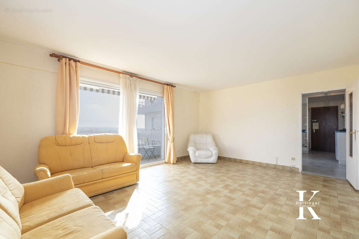 Appartement à DIVONNE-LES-BAINS