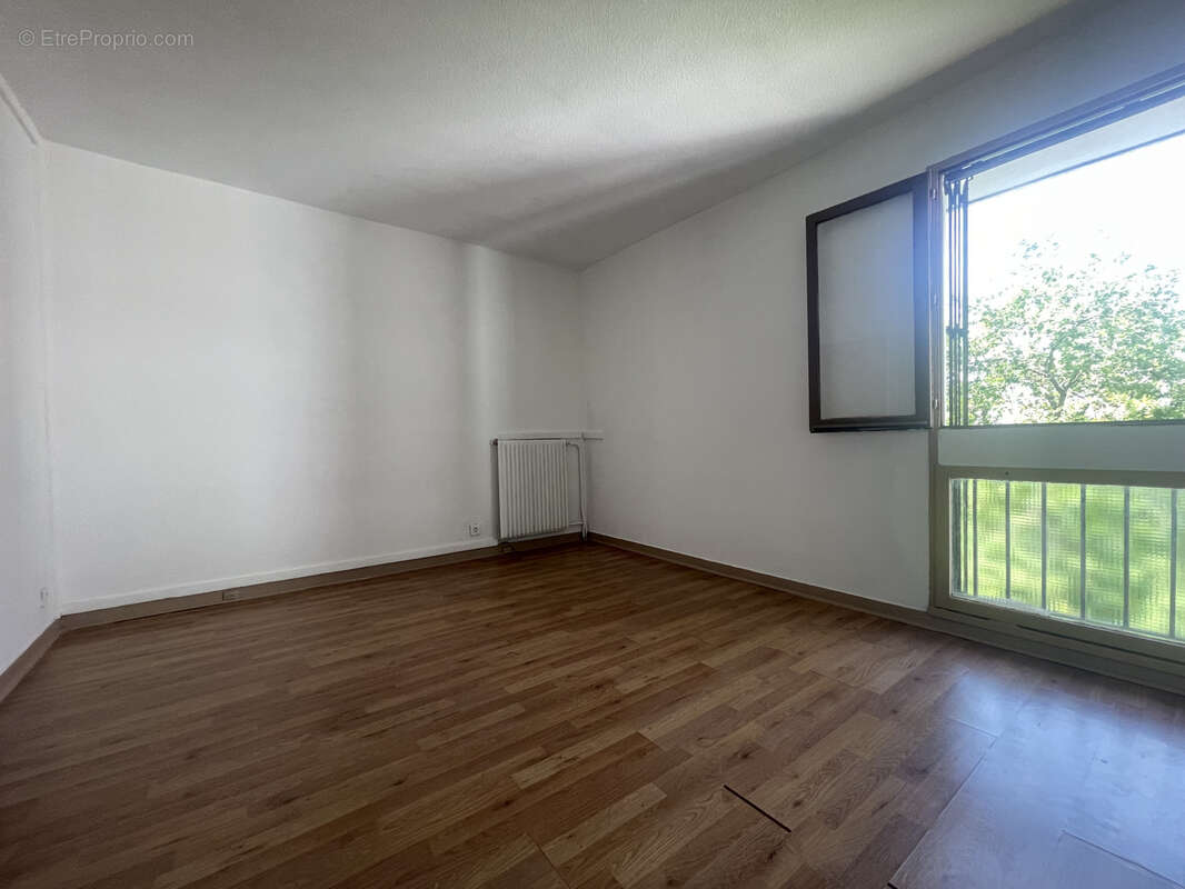 Appartement à TREMBLAY-EN-FRANCE