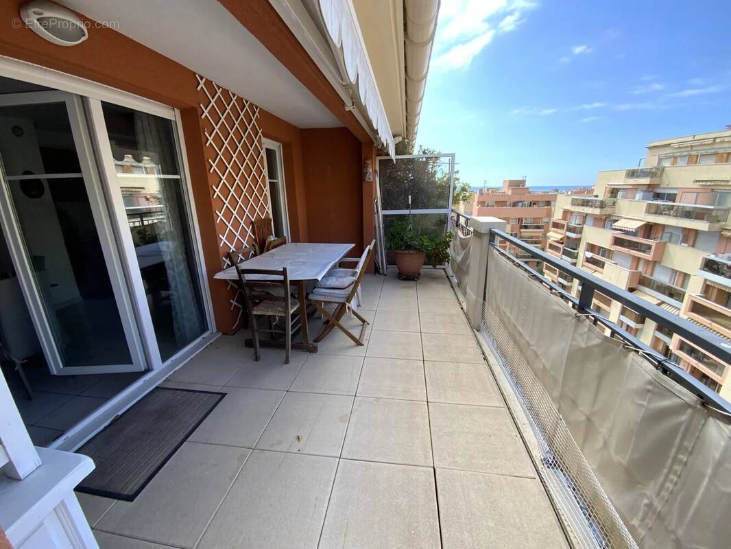 Appartement à MENTON