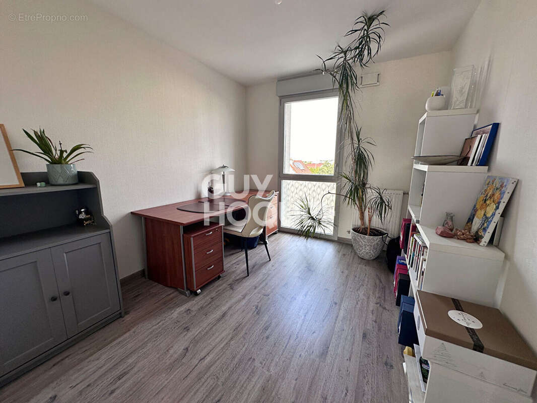Appartement Longvic 3 pièce(s) 72 m2 - photo 9